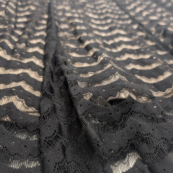 Women's Apt. 9 Black & Beige Lace A-Line Skirt Size 10 - Picture 3 of 7